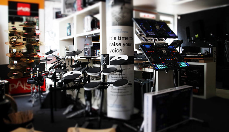 Music Store Dresden Image 8